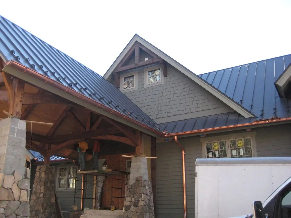 Craftsman Roofing team delivering quality roofing work in Presidential Lake Estates